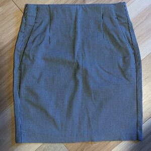 Skirt in like new condition